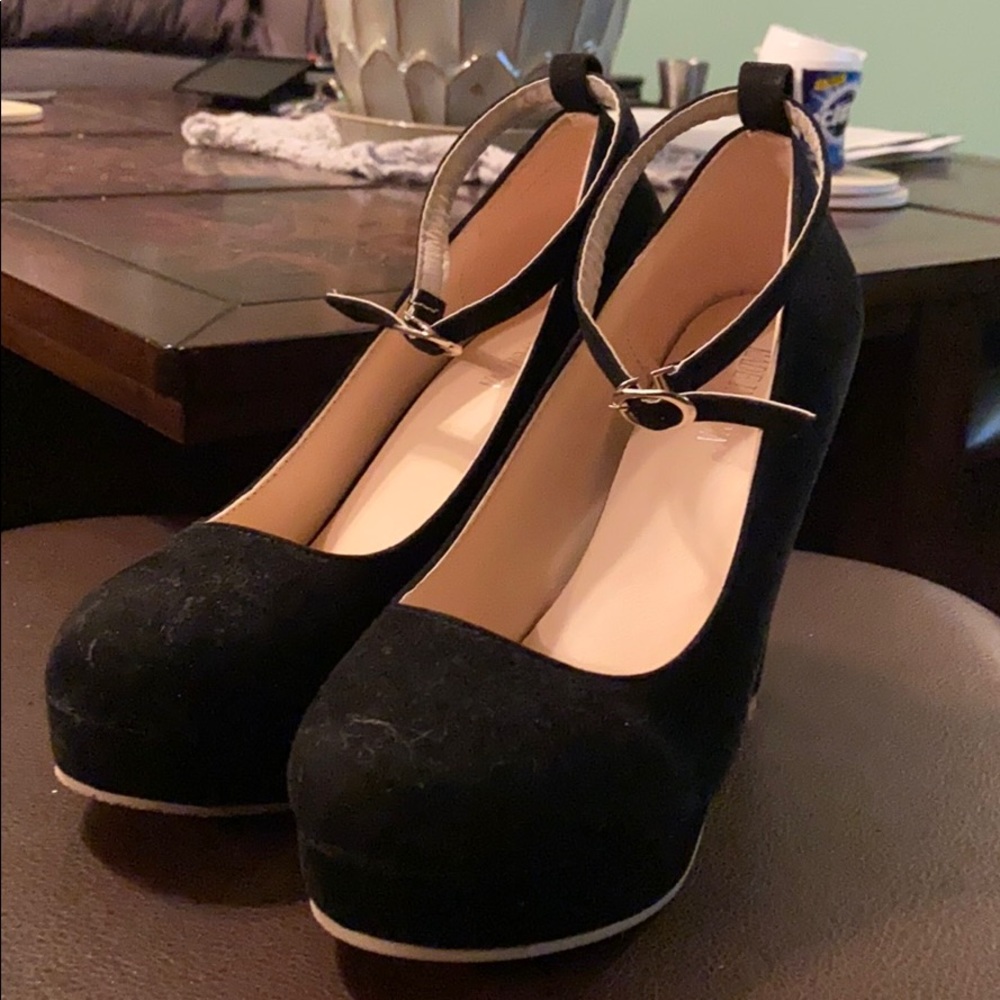 Black Suede Platform Heel, Size 7